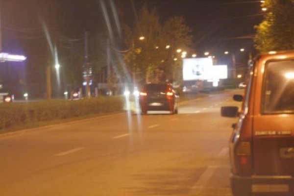 Prins în flagrant în timp ce fura o maşină
